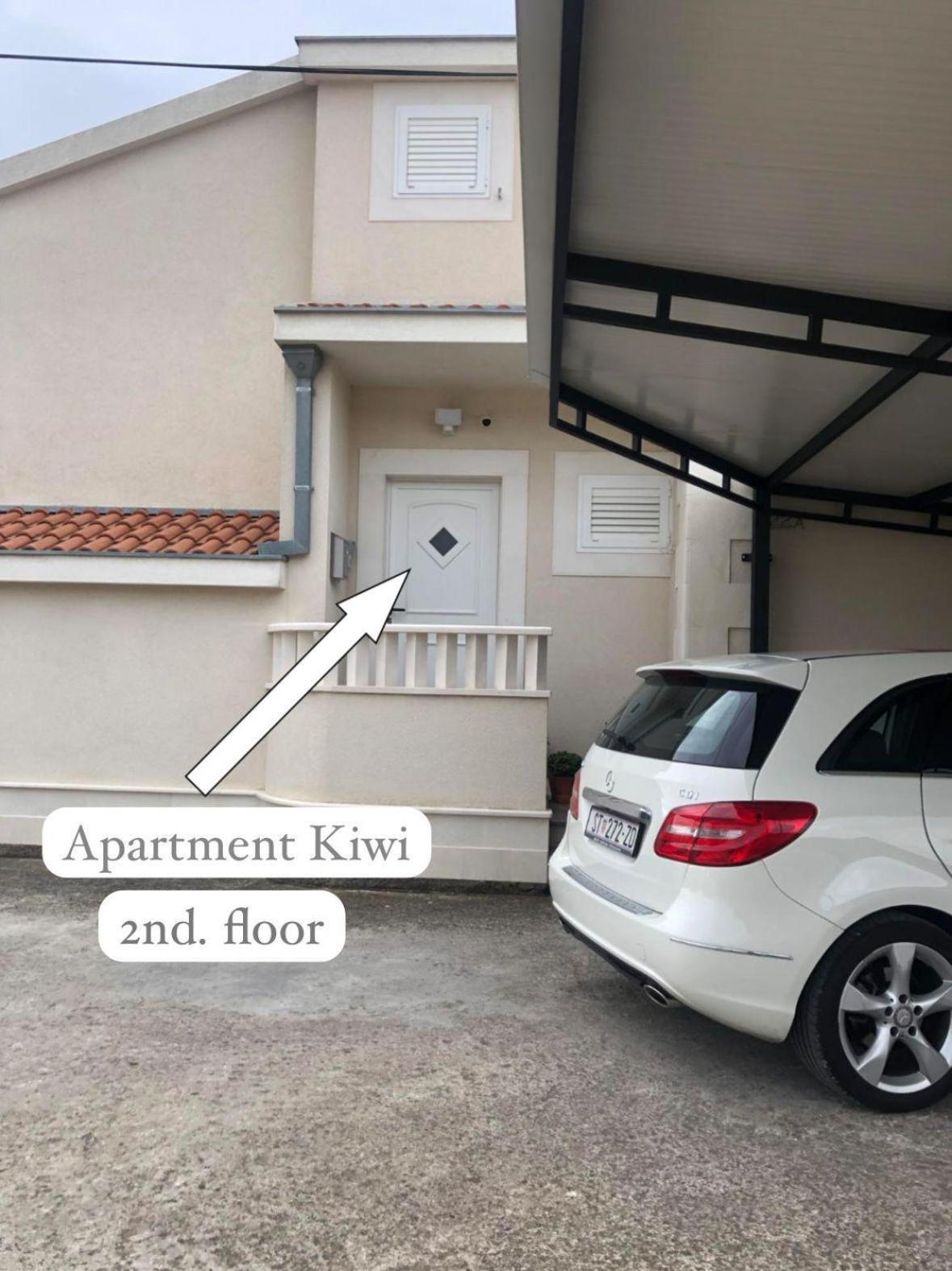 Apartman Kiwi *